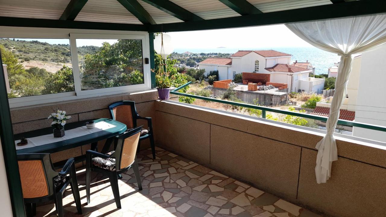 Apartments Dolac Primošten Екстериор снимка