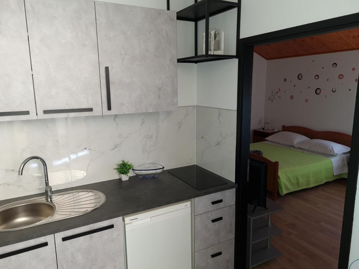 Apartments Dolac Primošten Екстериор снимка
