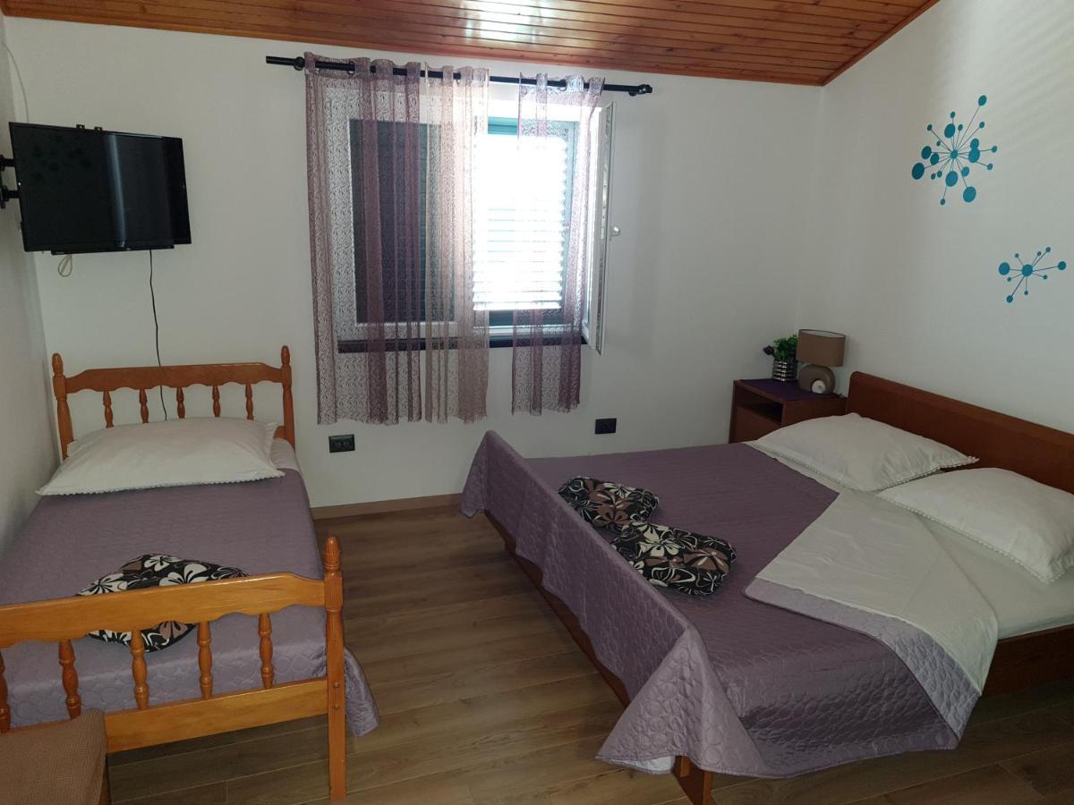 Apartments Dolac Primošten Екстериор снимка