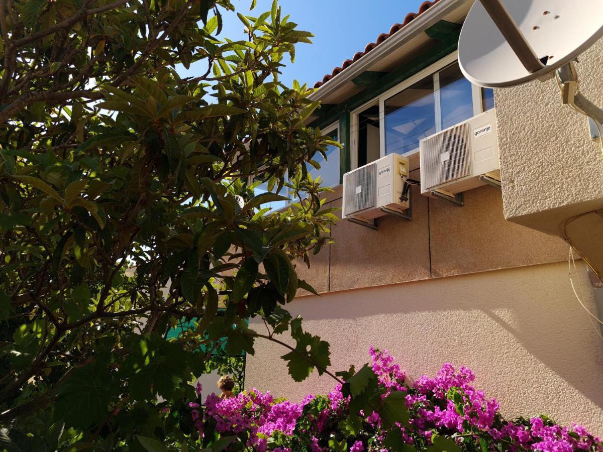 Apartments Dolac Primošten Екстериор снимка