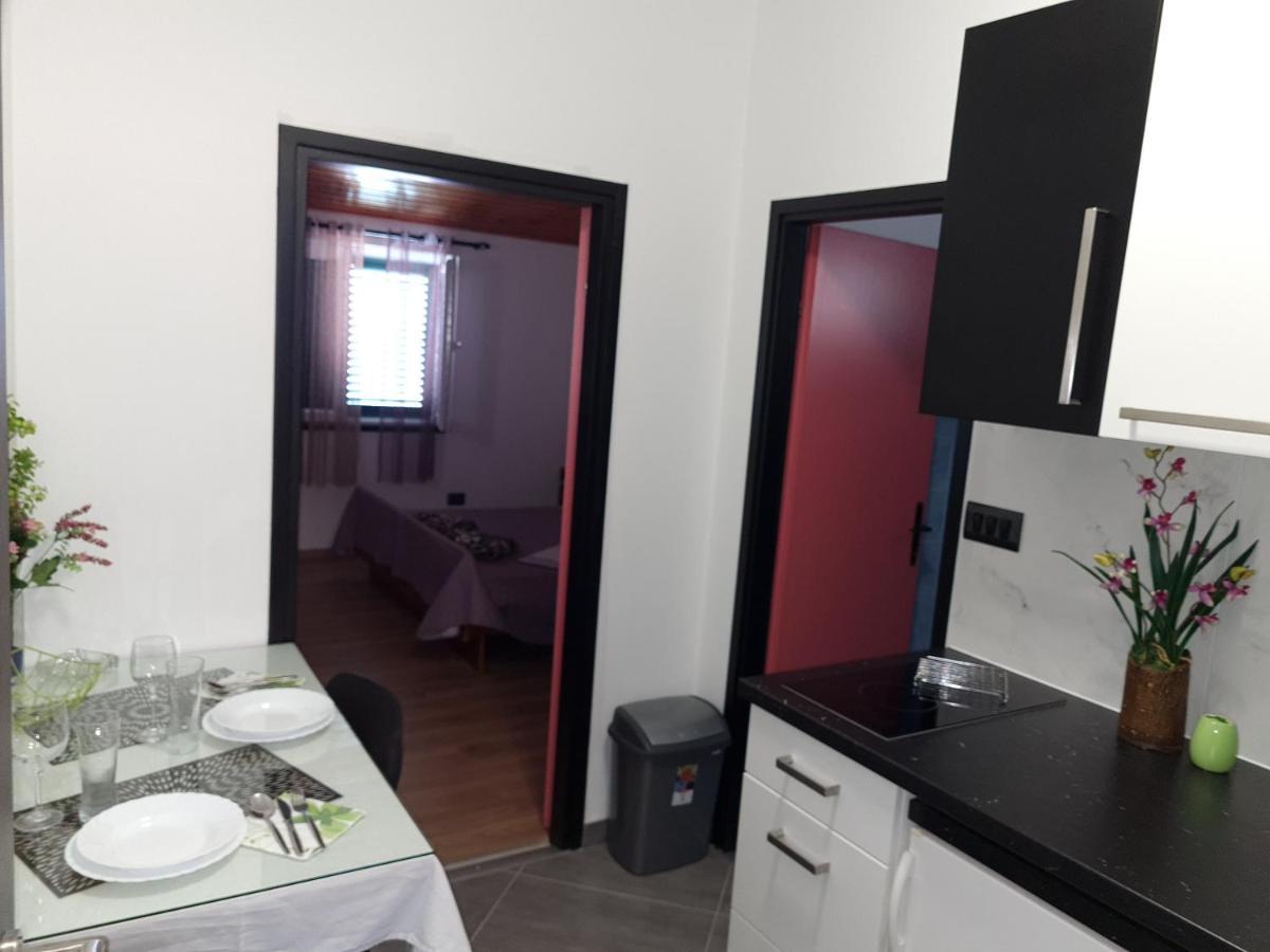 Apartments Dolac Primošten Екстериор снимка