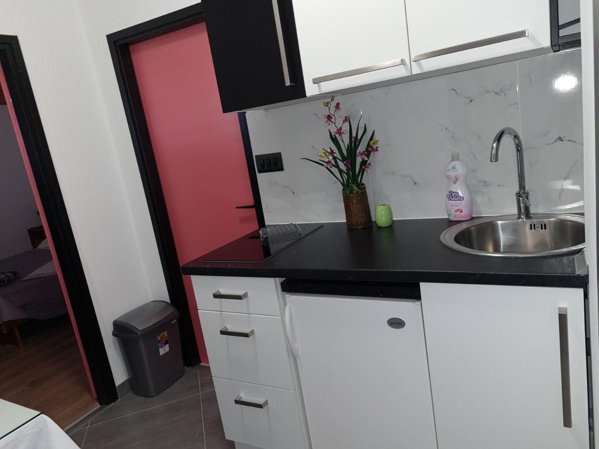Apartments Dolac Primošten Екстериор снимка